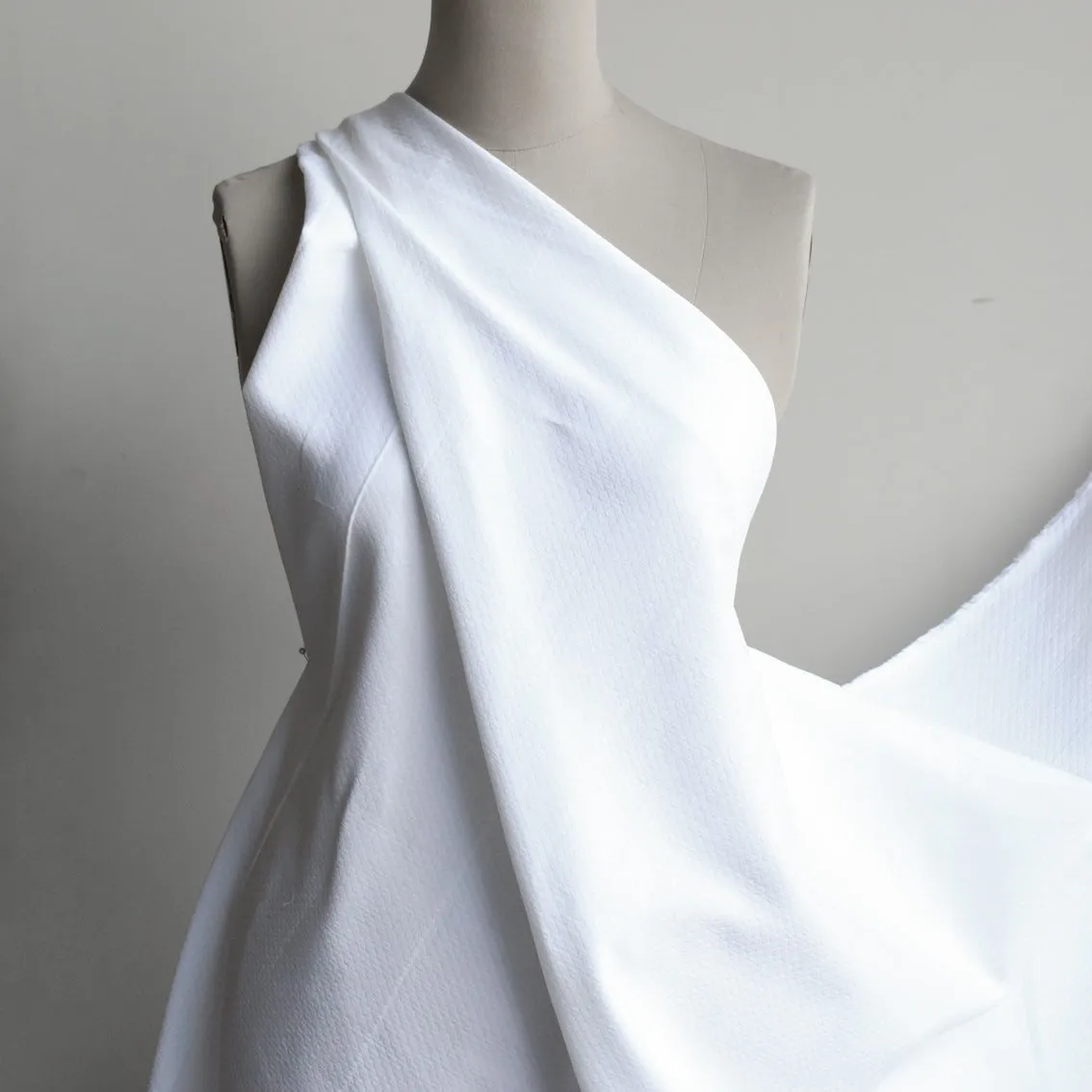 Bianco Diamond Pique